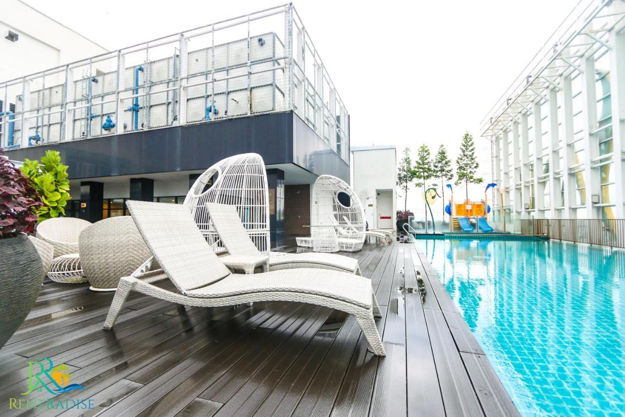 Suasana Jb Lifestyle By Neo * Johor Bahru